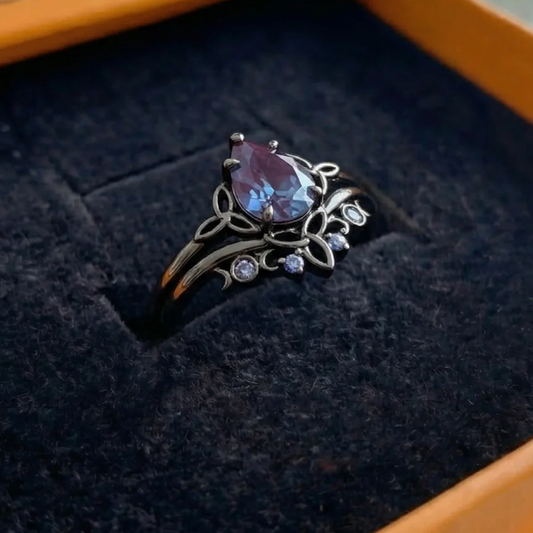 Amethyst Layers Ring | White Gold