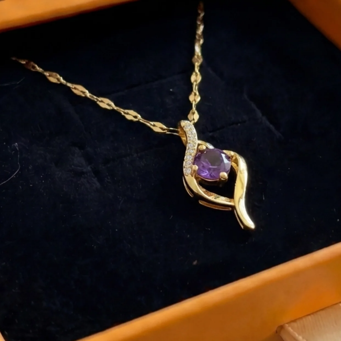 Vespera Amethyst Swirl Necklace | Gold