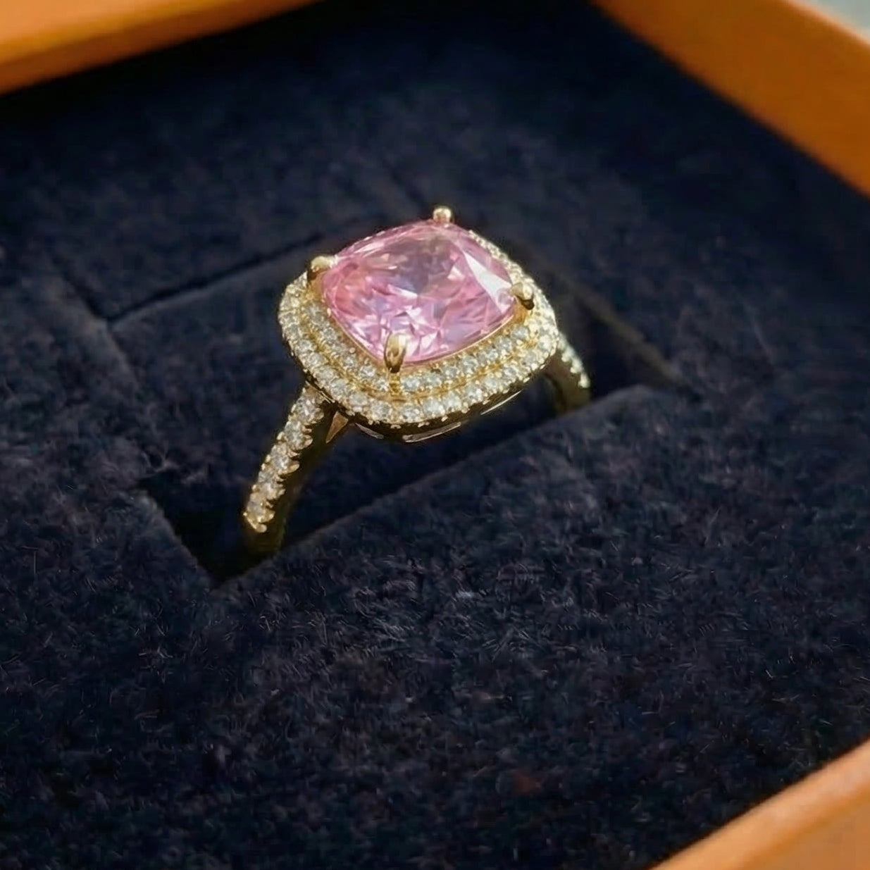 Cushion Pink Sapphire Ring | White Gold